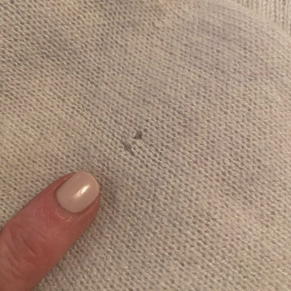 Feather light cashmere 3 season sweater. GUC some pilling and a small moth hole. - Picture 8 of 8
